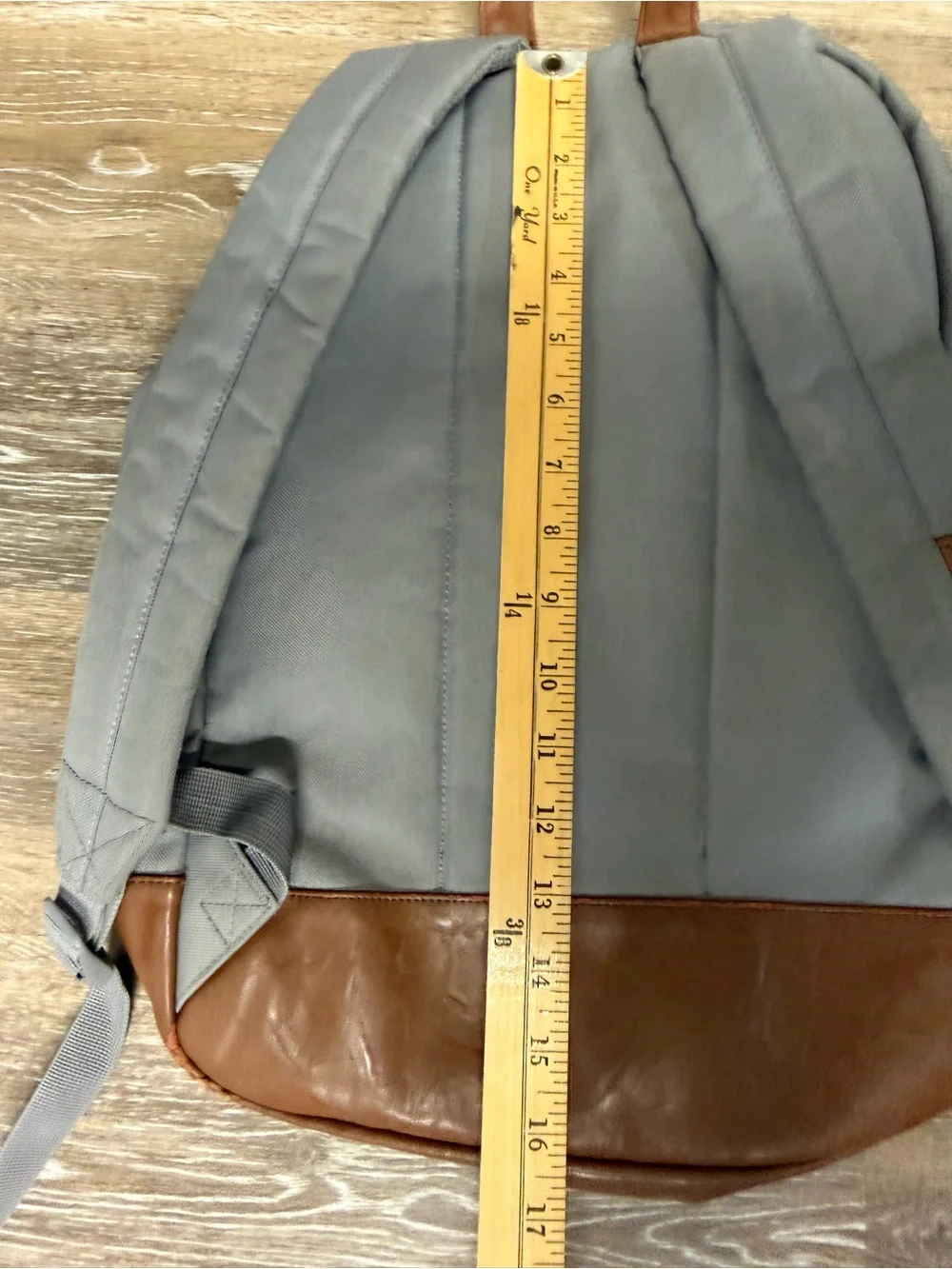 Herschel Supply Company very good